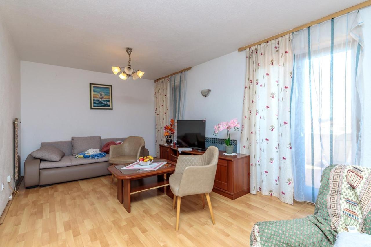 Apartments Volte Rovigno Εξωτερικό φωτογραφία